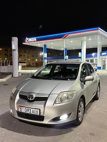 apollo solo: Toyota Auris: 2008 г., 1.6 л, Механика, Бензин, Хэтчбэк — 1