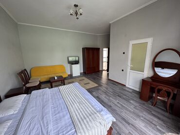 Иссык-Куль 2025: Номер, Дельфин д Бостери, Бассейн — 13