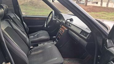 Mercedes-Benz: Mercedes-Benz E 230: 2.3 l | 1990 il Sedan — 10