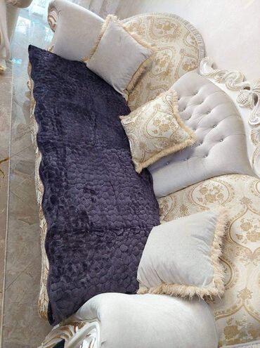 Ostali kućni dekor: FLEKERI U PONUDI !!! TOP MODELI U PONUDI Samo 3000 din Plišani — 4