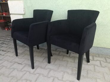 Stolice: 9000din — 3