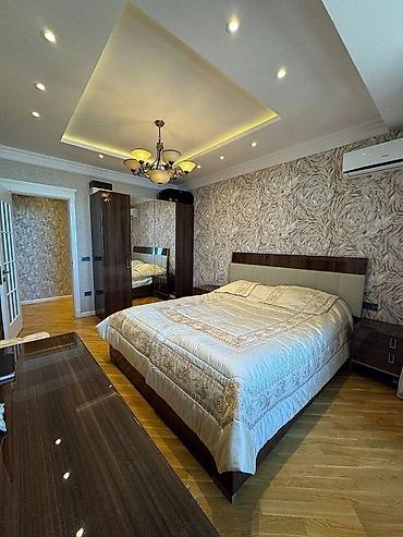 yeni suraxani ev: Badamdar qəs., 3 otaqlı, Yeni tikili, 135 kv. m — 4