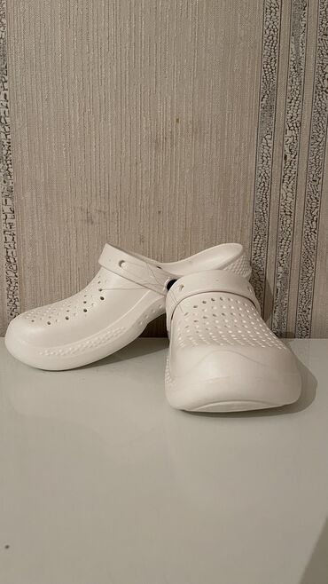 сменная обувь: Женские кроксы, Подойдут для сменной обуви, для больницы Размер 36-41