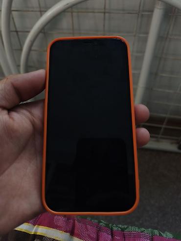 bluetooth aux: IPhone 12 Pro, Б/у, Оранжевый, Чехол — 1