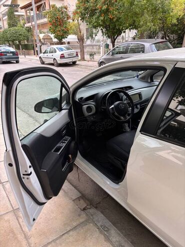 Toyota: Toyota Yaris: 1.5 l. | 2013 έ. Χάτσμπακ — 8
