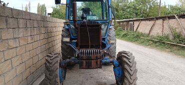maşın üçün qoşqu: Traktor MTZ (Belarus) tipli, 4x2 təkər quruluşlu, kabinalı. Dizel