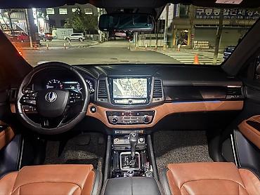 lexus 570 2010: Ssangyong Rexton: 2020 г., Внедорожник — 9
