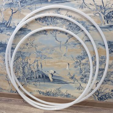 купить перчатки нитриловые оптом от производителя: Обручи белые диаметр 65, 75, 80см. Ремни для обучения правильному