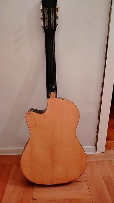 Спорт и хобби: Endirim olacaq. Uzunlugu 97sm. Qiragi bir az sinib amma gitarani — 3