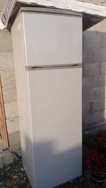 микрафон бу: Срочно срочно сатылат рабочий Двухкамерный холодильник с верхней