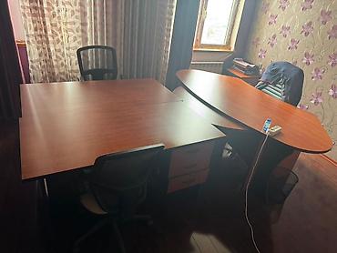 Ofis dəst mebeli: Ofis mebel dəsti Tərkib: - L formalı iş masası: taxta teksturalı üst — 5