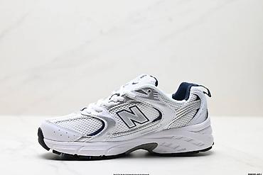 Кроссовки и спортивная обувь: 1、Информация о товаре Модели: Мужские / Женские Размеры: 36-45 at lalafo.kg — 4 Кроссовки и спортивная обувь: 1、Информация о товаре Модели: Мужские / Женские Размеры: 36-45 — 4