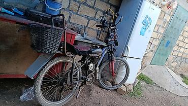 matorlu velasibet: Benzin mühərrikli velosiped - Velosiped şassisi üzərində — 1