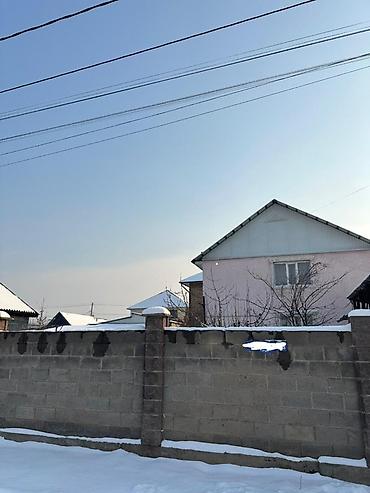 Продажа коттеджей и домов: 🏡 Продается уютный двухэтажный дом в районе Ак Ордо! Идеальный — 2