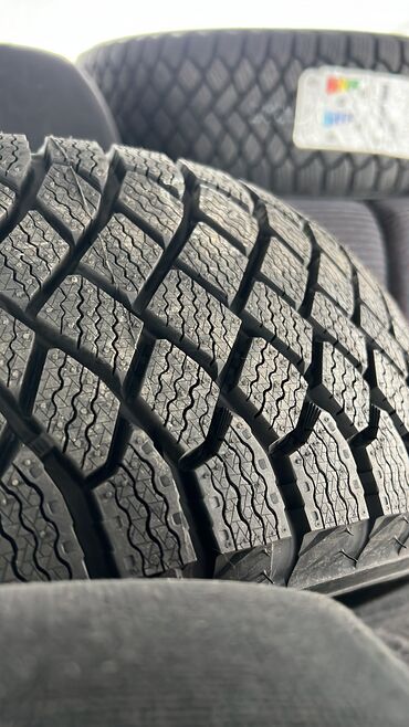 колёсные диски: Шины 205 / 50 / R 16, Зима, Б/у, Комплект, Легковые, Maxxis