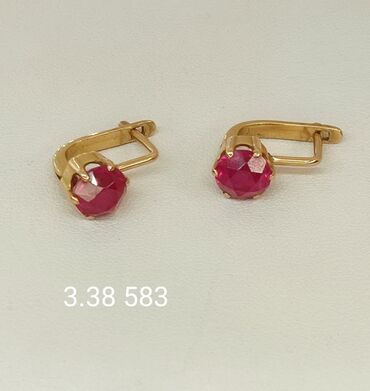 Zərgərlik dəstləri: Dəstə daxildir: Sırğa, Sarı qızıl, 585 Əyar -da lalafo.az — 48 Zərgərlik dəstləri: Dəstə daxildir: Sırğa, Sarı qızıl, 585 Əyar — 48