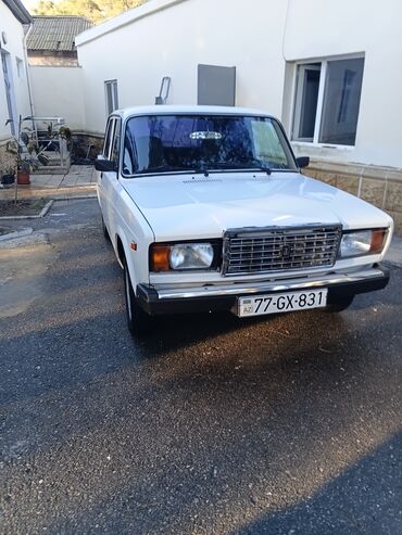 VAZ (LADA): VAZ (LADA) 2107: 1.6 l | 2008 il 2000 km Sedan — 5