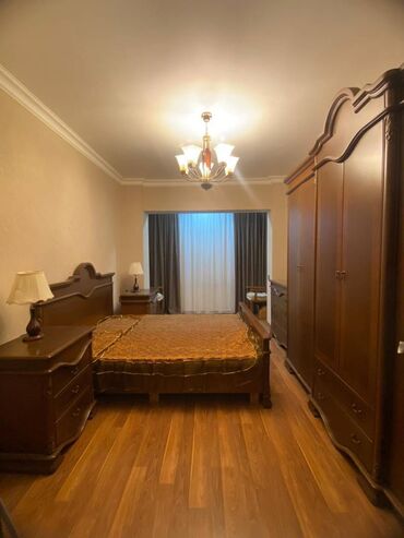 Uzunmüddətli kirayə mənzillər: Nərimanov rayonu, Montin qəsəbəsində, köhnə tikili, 9 mərtəbəli -da lalafo.az — 3 Uzunmüddətli kirayə mənzillər: Nərimanov rayonu, Montin qəsəbəsində, köhnə tikili, 9 mərtəbəli — 3