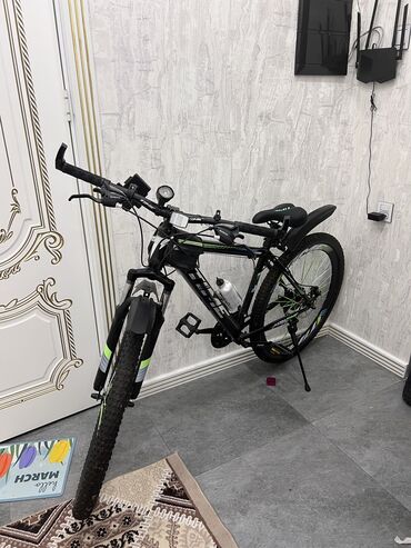 masin ucun velosiped tutacagi: Yeni Şose velosipedi 29", Ünvandan götürmə