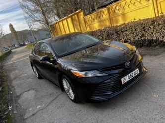 Toyota: Toyota Camry: 2018 г., 2.5 л, Вариатор, Гибрид, Седан — 4
