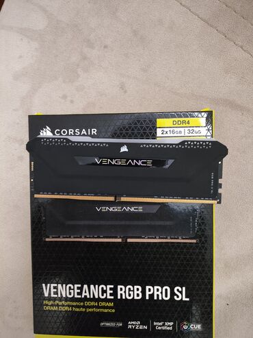 Tulumlar: Operativ yaddaş (RAM) Corsair, 16 GB, 3600 Mhz, DDR4, PC üçün, İşlənmiş