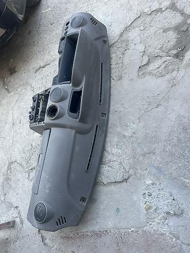 Panellər, şitlər: Saipa 132 şit 5 eded disqi bir fara bir stop bezi zapcastlar var — 1