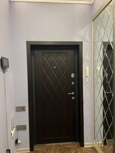 Uzunmüddətli kirayə mənzillər: Gənclik metrosuna yaxin olimpik stara yaxin 16 mertebeli binanın — 18