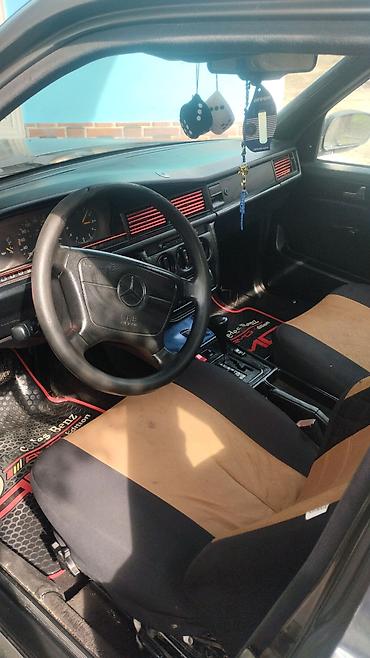 ploom satisi: Mercedes-Benz E190 satılır tam dolu maşindi təzə disqi teker ili1992 — 10