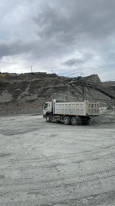 Услуги самосвала: Заказать Хово, Доставка щебня, угля, песка, чернозема, отсев, 30 тонн — 7