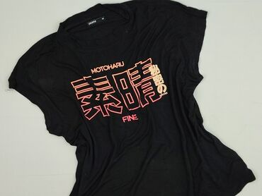 Women: Cropp, Women`s T-shirt, XS (EU 34)