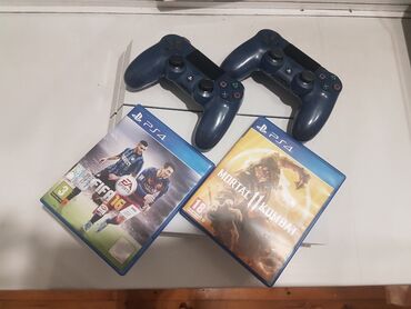 цена плейстейшен 4: Продаю или меняю sony playstation 4 fat редкий белый цвет похожий на