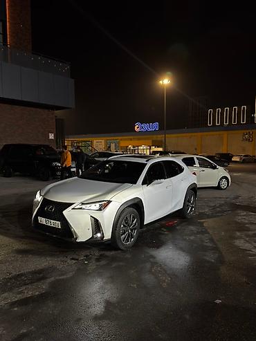 Lexus: Lexus : 2019 г., 2 л, Вариатор, Бензин, Кроссовер — 8