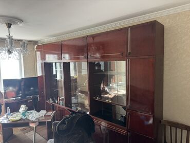 тумбочка каракол: Зал үчүн гарнитур, Шкаф, түсү - Күрөң