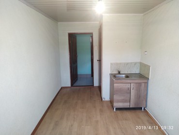 Долгосрочная аренда квартир: 1 комната, Без мебели