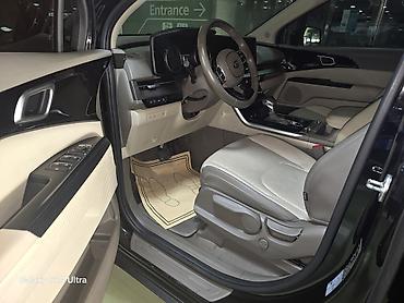 Kia: Kia Carnival: 2022 г., Минивэн — 25