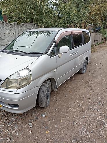 Nissan Serena: 2000 г., Вариатор, Газ, Вэн/Минивэн — 2