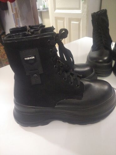 Botinka və botilyonlar: Ölçü: 39.5, rəng - Qara, Yeni