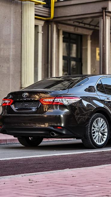camry 55 xle: Сдаю Toyota Camry, Посуточно, Без водителя, | Залог, Водительские права — 5