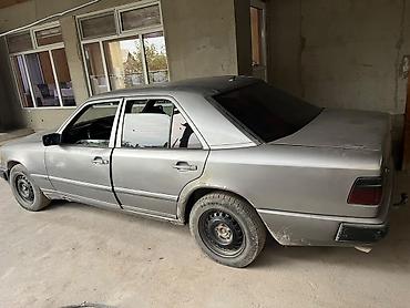 bud e9: Mercedes-Benz W124: 1988 г., 3 л, Механика, Дизель, Седан — 4