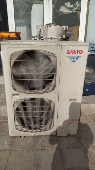 Kondisionerlər: Kondisioner AUX, İşlənmiş, 40-45 kv. m, Kredit yoxdur