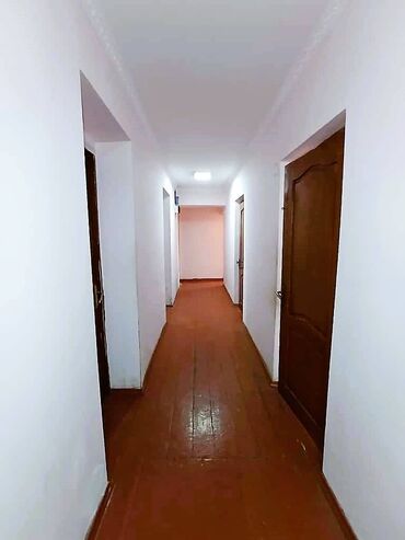 Продажа комнат: 95 м², Без мебели — 9