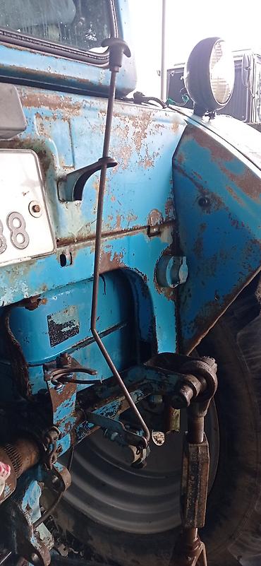 Traktorlar: Satılır traktor zavodu ili 1990 — 38