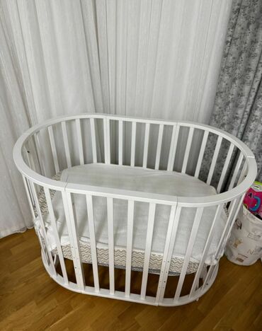 Oğlan və qız üçün, İşlənmiş, Yumru, Beşik, Matras ilə, Yellənmə mexanizm ilə