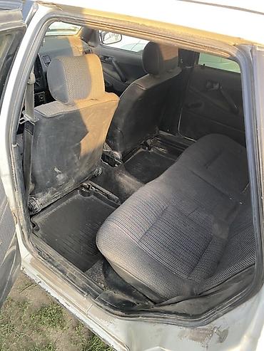 авто пакраски: Volkswagen Passat: 1992 г., 1.8 л, Механика, Бензин, Седан — 6