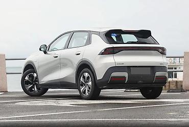 byd e6: Changan Qiyuan Q05: 2026 г., 0.1 л, Робот, Электромобиль, Кроссовер — 3