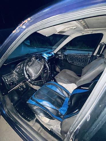 авто кочкор: Opel Astra: 1996 г., 1.6 л, Кол менен иштөөчү, Бензин, Универсал — 3