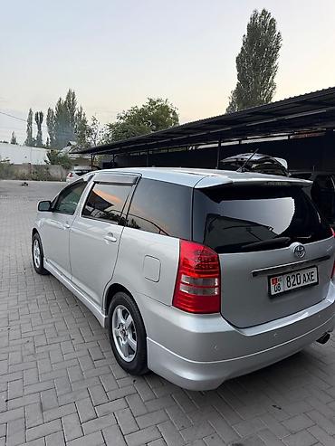 два авто: Toyota WISH: 2003 г., 1.8 л, Автомат, Бензин, Минивэн — 5