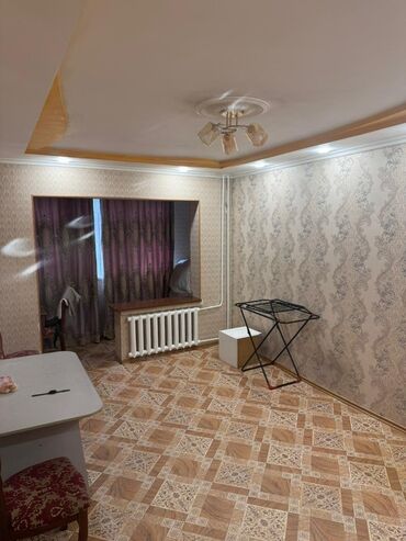 квартира керек васток5: 3 бөлмө, 68 кв. м, 106-серия, 1 кабат, Косметикалык ремонт