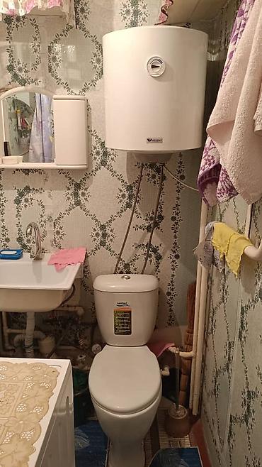 Продажа квартир: 2 комнаты, 45 м², 104 серия, 4 этаж, Старый ремонт at lalafo.kg — 10 Продажа квартир: 2 комнаты, 45 м², 104 серия, 4 этаж, Старый ремонт — 10