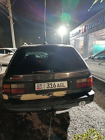 pass: Volkswagen Passat Variant: 1988 г., 1.8 л, Механика, Бензин, Универсал — 6